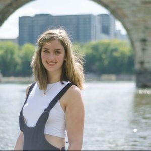 Meet your Posher, Nina